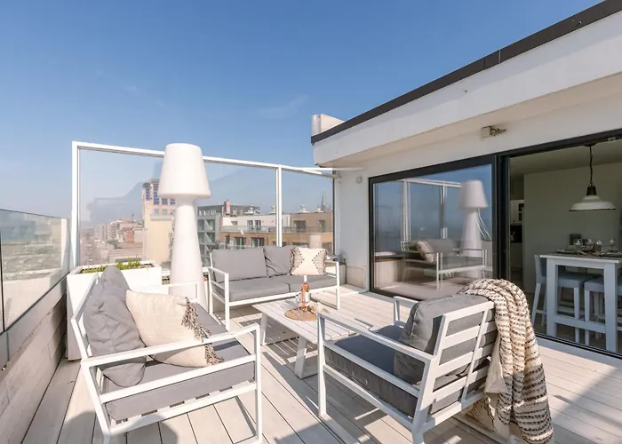 Huswell - Bright Penthouse With Two Terraces And Sea View